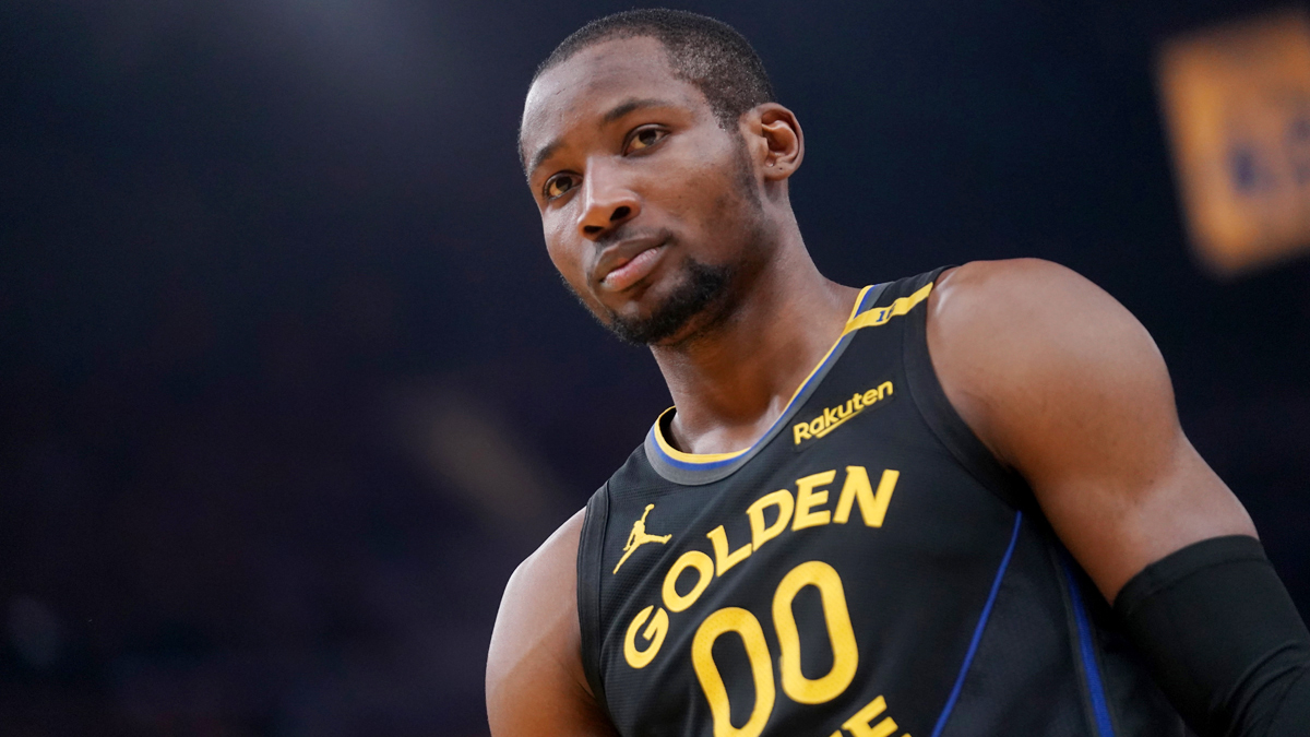 Jonathan Kuminga từ chối hội quân với Golden State Warriors: Bế tắc và căng thẳng kéo dài