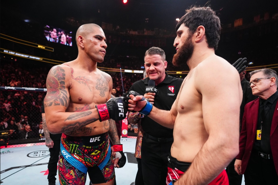 Alex Pereira cáo buộc Magomed Ankalaev hai mặt trước thềm UFC 320