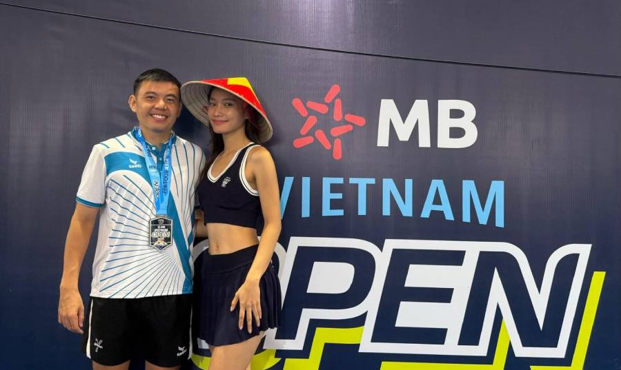 Căng thẳng leo thang tại giải Pickleball Vietnam Cup 2025: Vợ Lý Hoàng Nam tố Vinh Hiển Căng thẳng leo thang tại giải Pickleball Vietnam Cup 2025: Vợ Lý Hoàng Nam tố Vinh Hiển