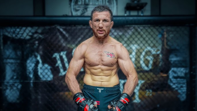 Sốc với những bài tập dị của Merab Dvalishvili trước UFC 320