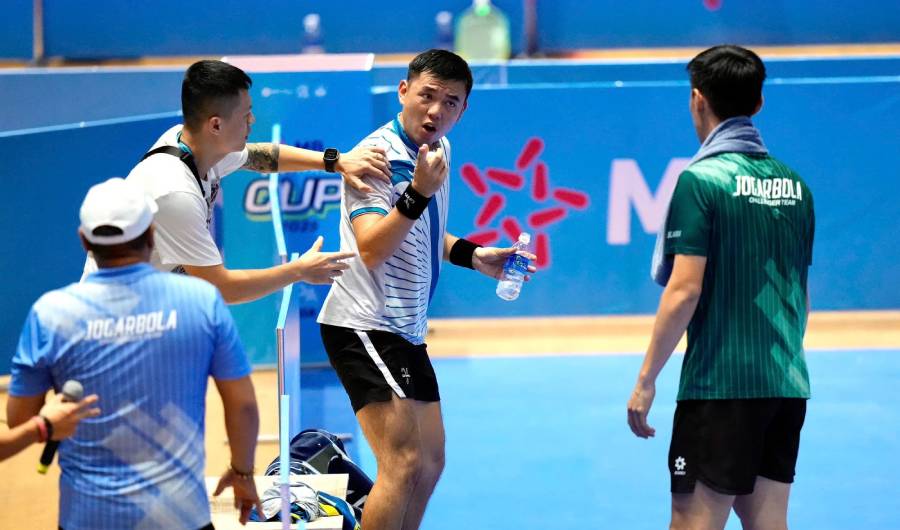 Lý Hoàng Nam lời qua tiếng lại với Trương Vinh Hiển sau drama tại bán kết PPA Tour Vietnam Cup Lý Hoàng Nam lời qua tiếng lại với Trương Vinh Hiển sau drama tại bán kết PPA Tour Vietnam Cup