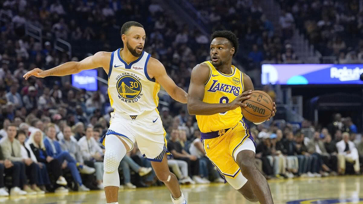 Stephen Curry "cháy" sớm, Golden State Warriors nối dài mạch thua của Los Angeles Lakers