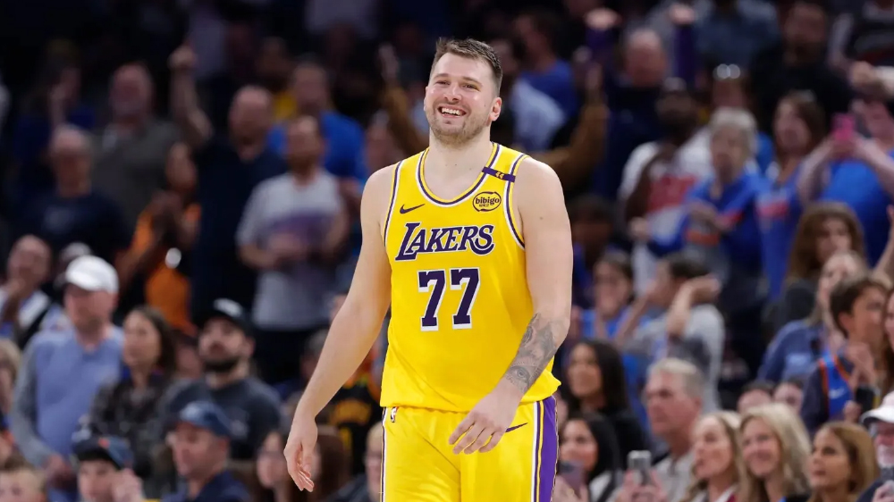 Khi nào Luka Doncic mới có thể ra sân cho Los Angeles Lakers mùa giải NBA 2025-26? Khi nào Luka Doncic mới có thể ra sân cho Los Angeles Lakers mùa giải NBA 2025-26?