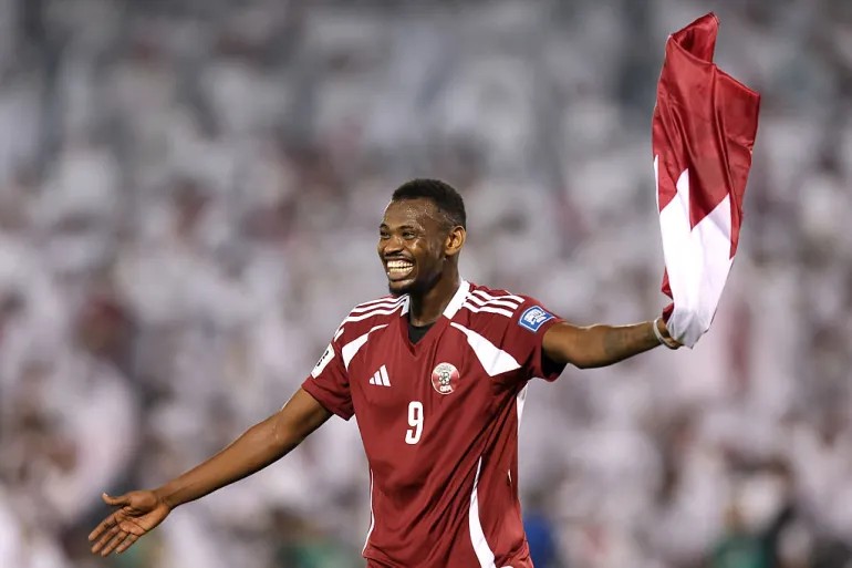 Chủ nhà Qatar và Saudi Arabia giành vé dự World Cup 2026