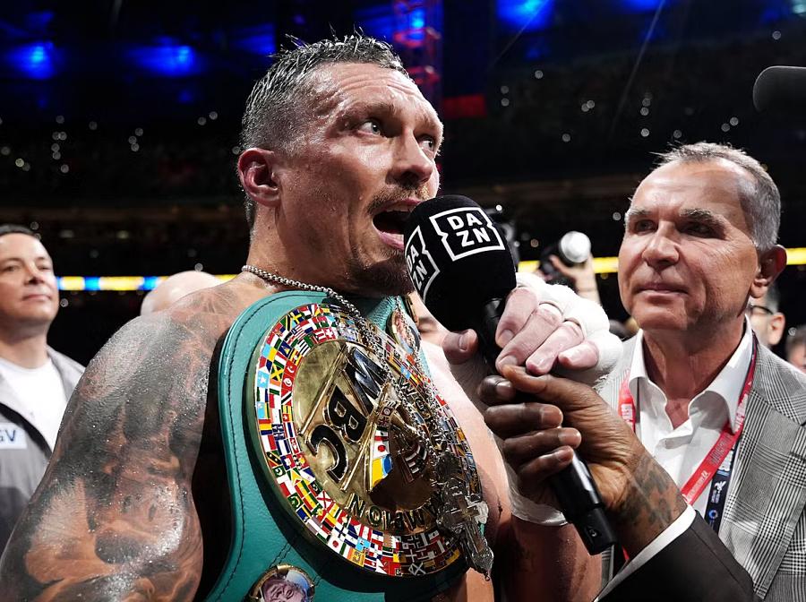 Usyk nói gì về trận so găng Moses Itauma sau khi rút lại kế hoạch giải nghệ?
