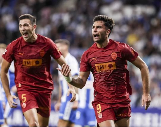 Nhận định, soi kèo Alaves vs Valencia: Cân bằng tại Mendizorroza