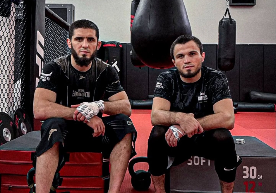 UFC 322: Islam Makhachev có đủ kế hoạch "hết bảng chữ cái" cho Jack Della Maddalena