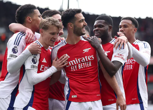 Nhận định, soi kèo Burnley vs Arsenal: Pháo thủ giữ vững ngôi đầu