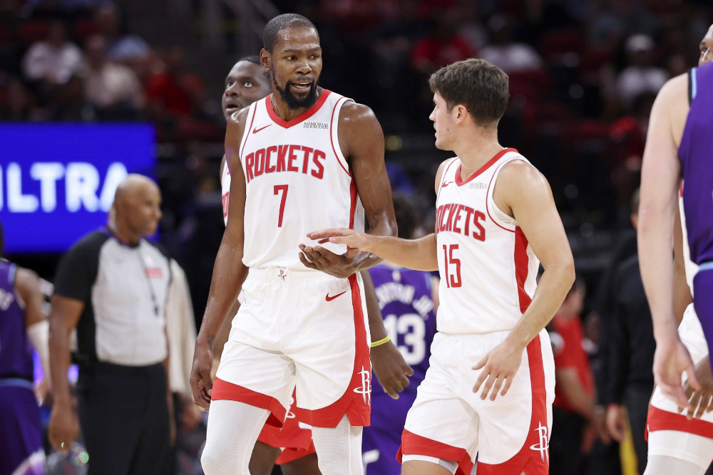 Houston Rockets kích hoạt tùy chọn gia hạn HĐ với hai tài năng trẻ: Hướng đến tương lai Houston Rockets kích hoạt tùy chọn gia hạn HĐ với hai tài năng trẻ: Hướng đến tương lai