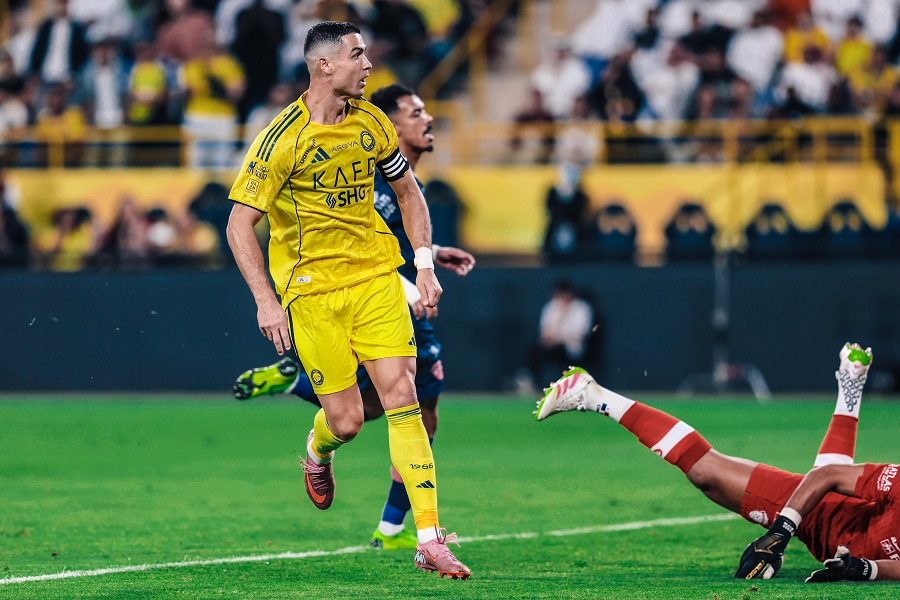 Cristiano Ronaldo đem về chiến thắng kịch tính ở phút thứ... 90+14