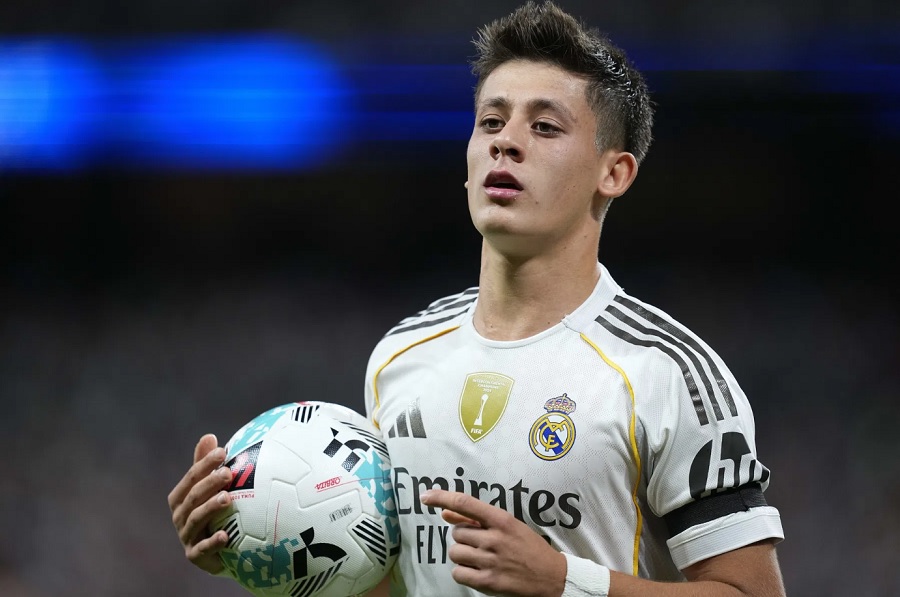 Vì sao Real Madrid phải chi thêm 2 triệu euro cho "viên ngọc" Arda Guler?
