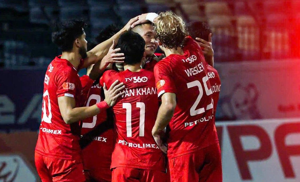 ‘Siêu phẩm’ sút xa giúp Thể Công Viettel thổi lửa đua vô địch V.League