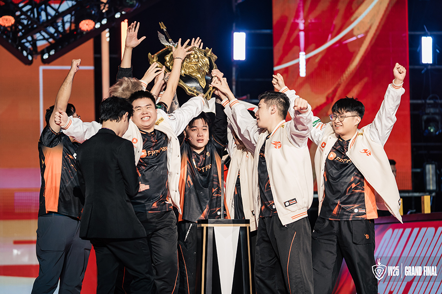 Những dư âm sau chức vô địch nghẹt thở của Team Flash tại ĐTDV Mùa Đông 2025 Những dư âm sau chức vô địch nghẹt thở của Team Flash tại ĐTDV Mùa Đông 2025