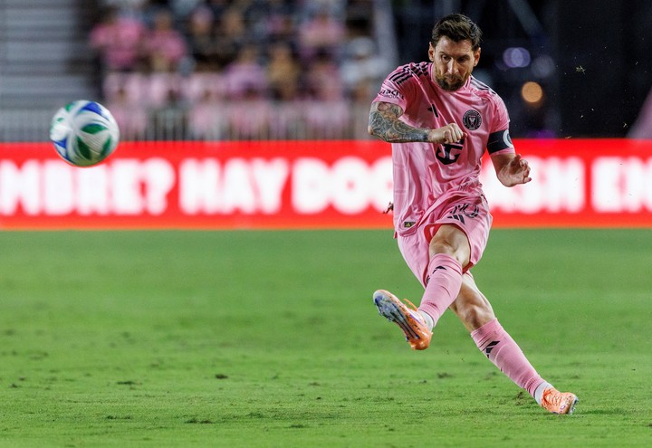 Không phải ghi bàn hay kiến tạo: bảng xếp hạng đáng kinh ngạc mà Messi cũng dẫn đầu tại MLS
