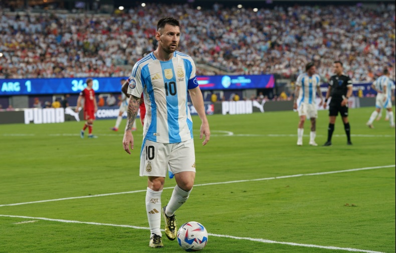 Danh sách tuyển Argentina: Messi góp mặt và một số bất ngờ