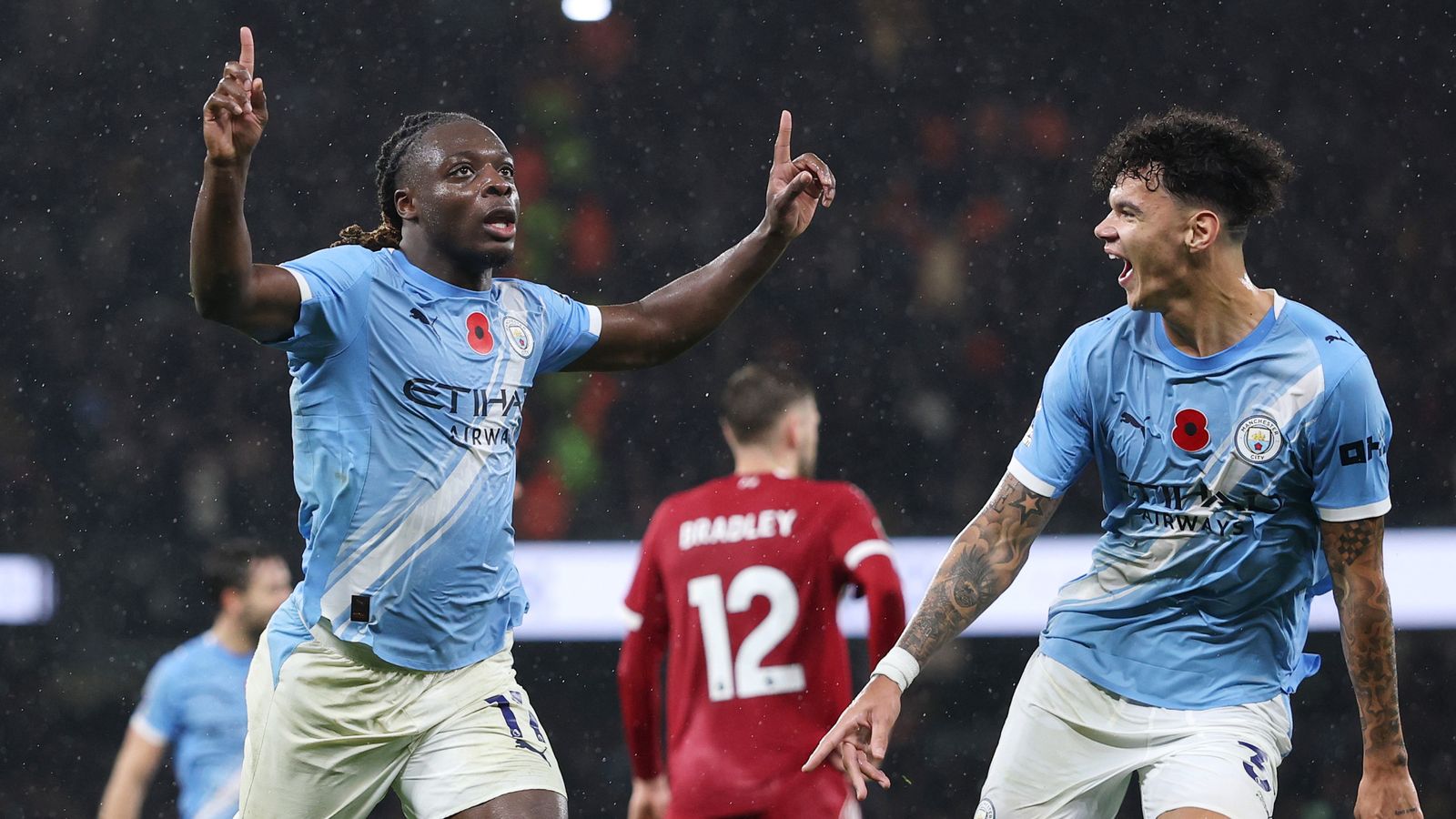 Bảng xếp hạng Ngoại hạng Anh sau khi Liverpool thua trận thứ 5