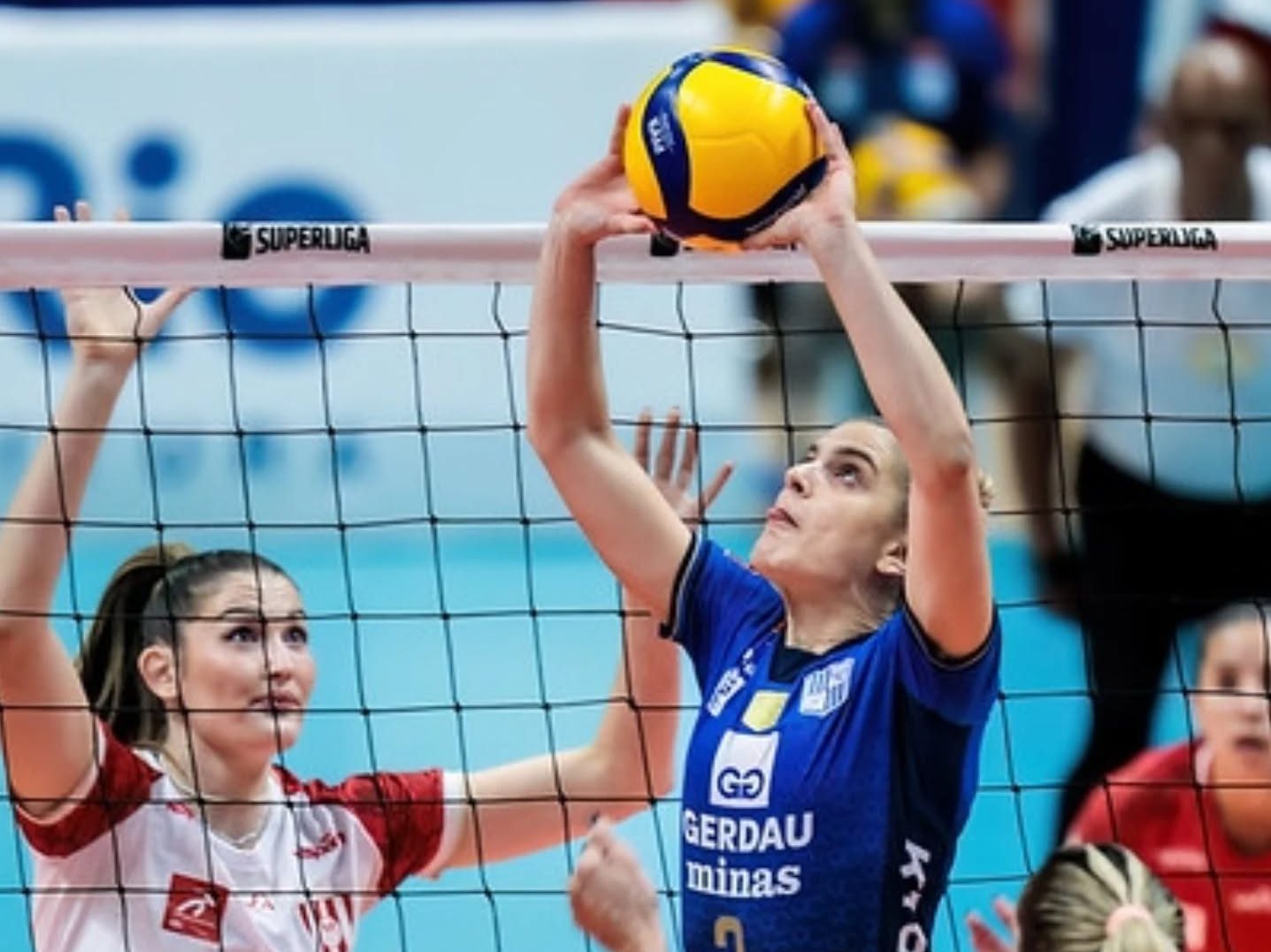 Nhà vô địch giải bóng chuyền Superliga Brazil dần lộ diện