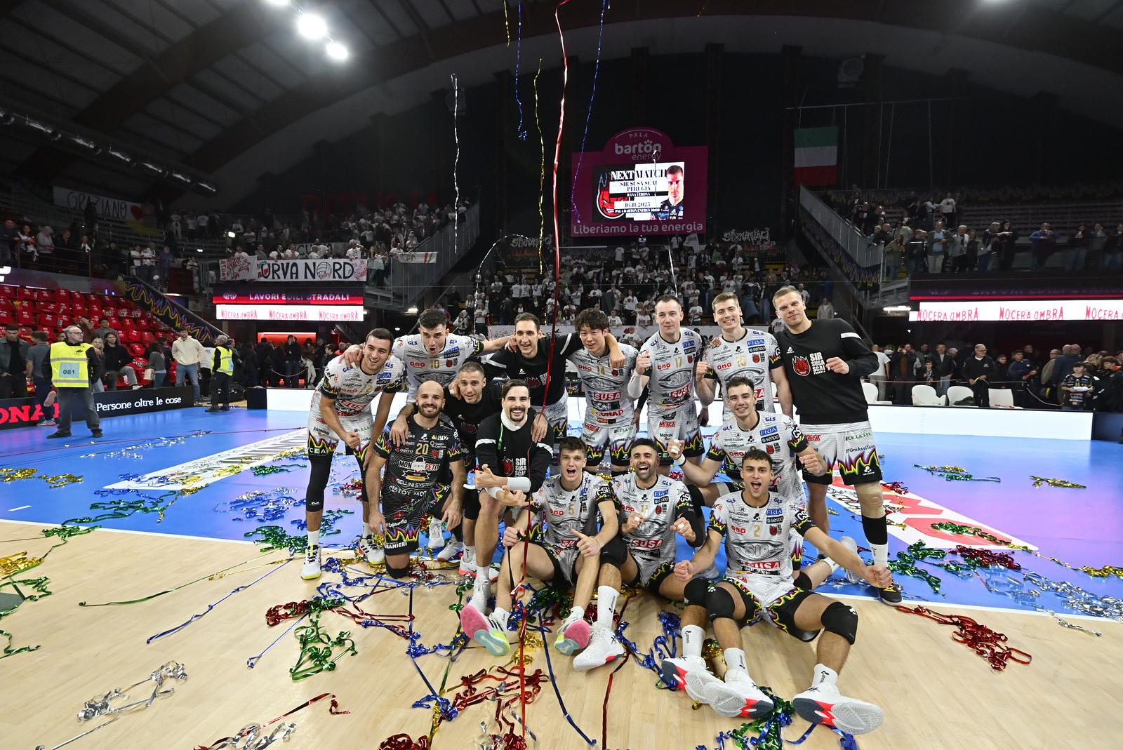 Perugia huỷ diệt đối thủ tại vòng 11 giải bóng chuyền VĐQG Ý
