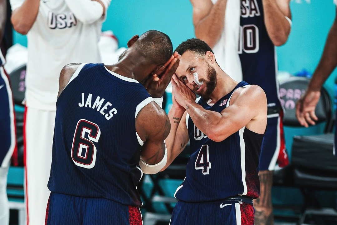 LeBron James và Steph Curry báo tin buồn về Olympic Los Angeles 2028 cùng đội tuyển Mỹ