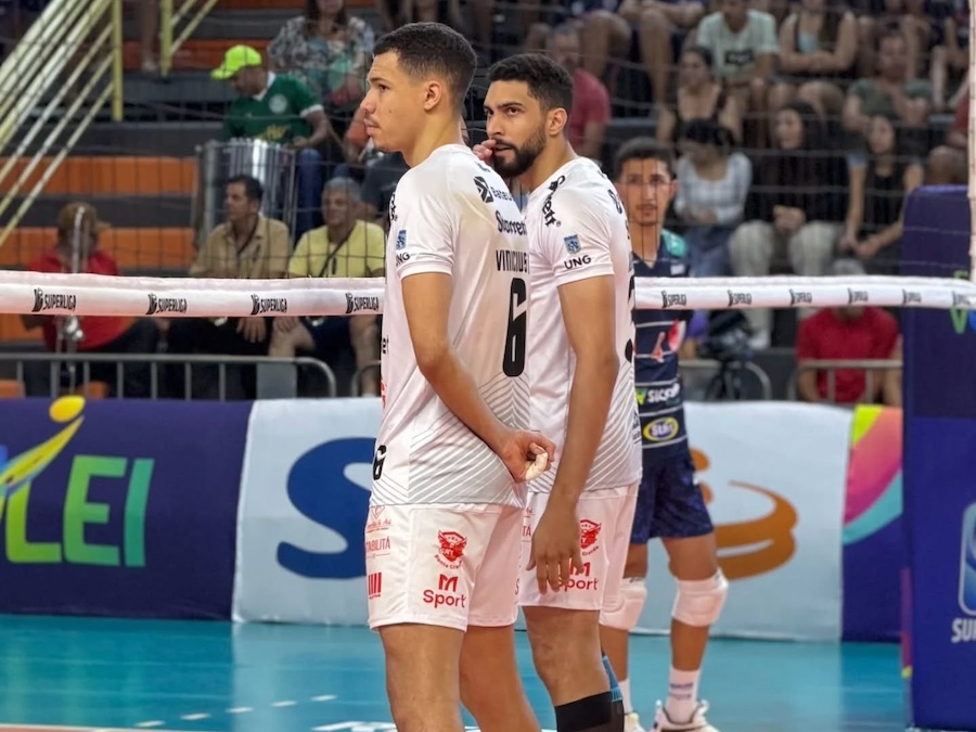 Goiás lội ngược dòng kịch tính trước Guarulhos trong trận Superliga căng thẳng