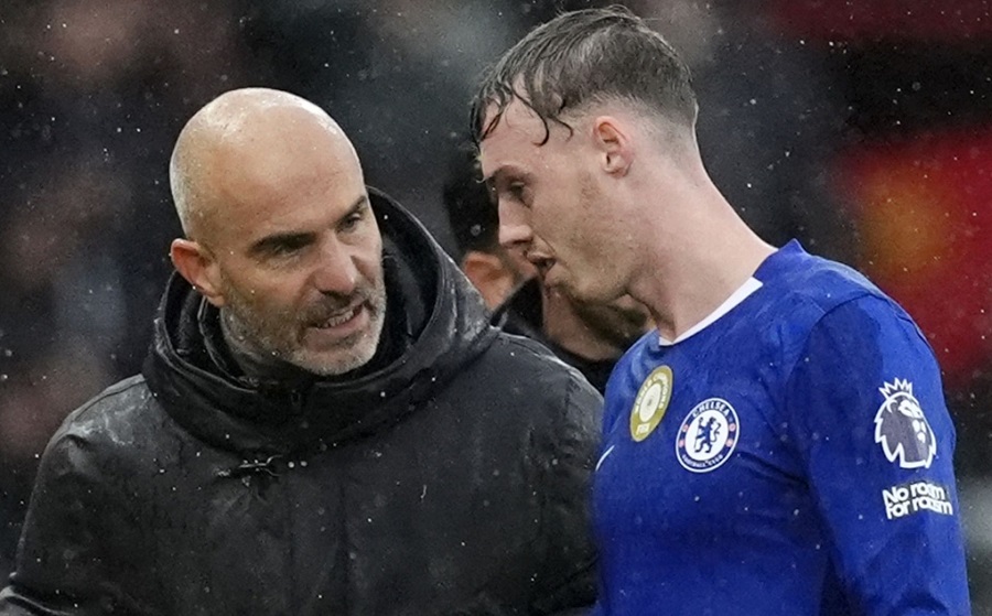 Cole Palmer của Chelsea bị gãy ngón chân trong tai nạn tại nhà