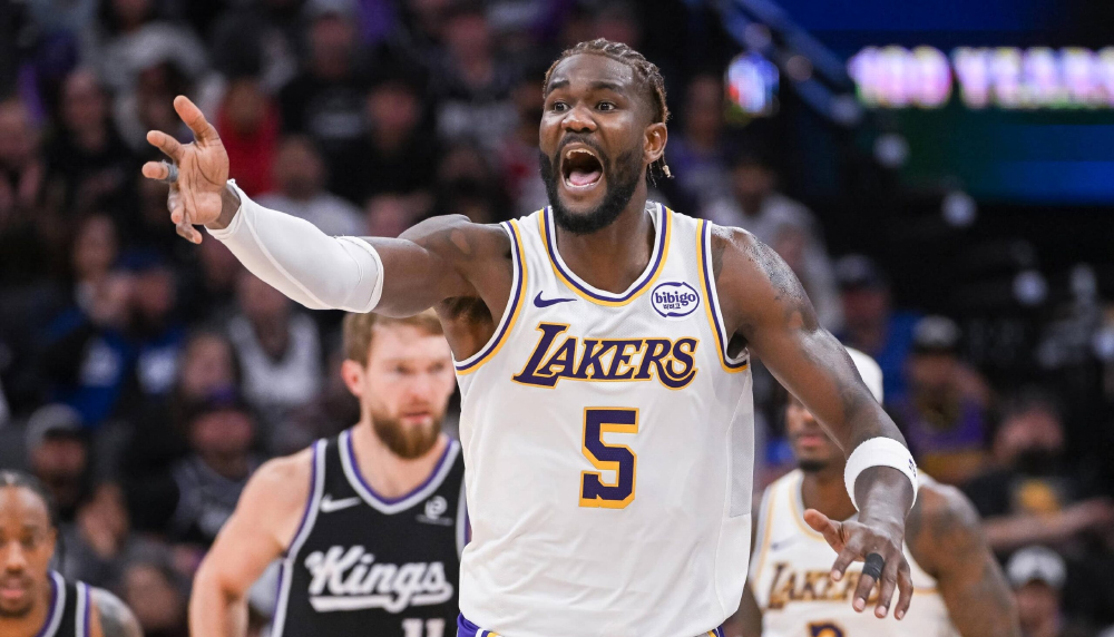 Thống kê bất ngờ: Deandre Ayton tại Lakers chỉ mất 14 trận để làm được điều cả mùa trước chật vật