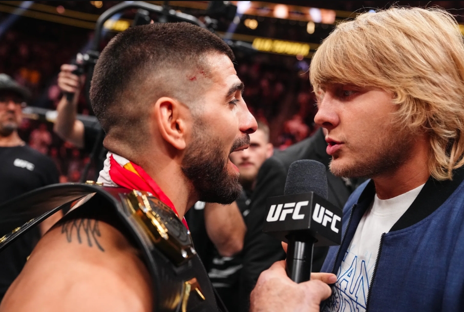 Ilia Topuria và Paddy Pimblett khẩu chiến dữ dội khi chạm mặt trước UFC Qatar