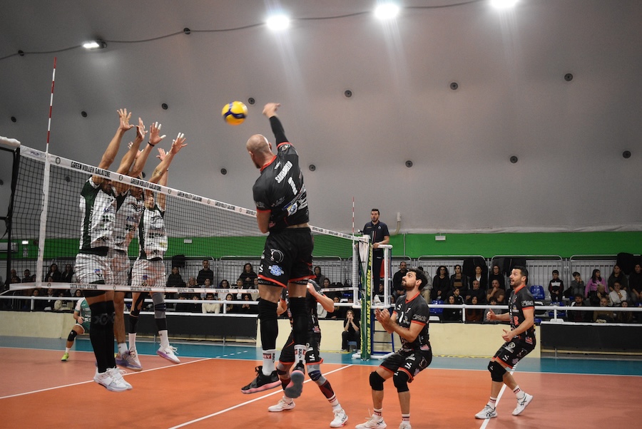 Joy Volley Gioia del Colle thất bại 0-3 trước Galatone trong trận derby khốc liệt