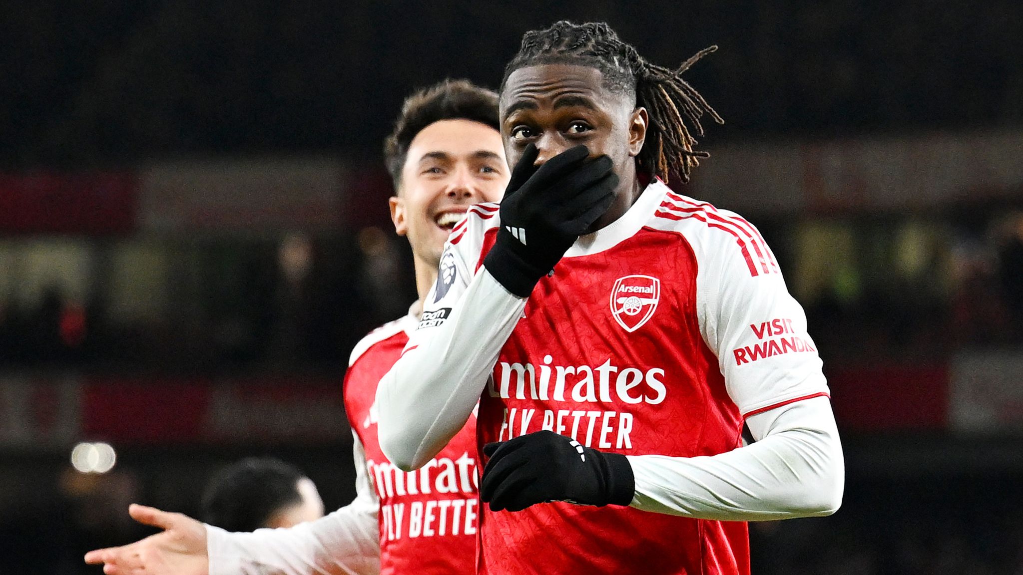 Bảng xếp hạng Ngoại hạng Anh sau khi Arsenal thắng đậm trận derby