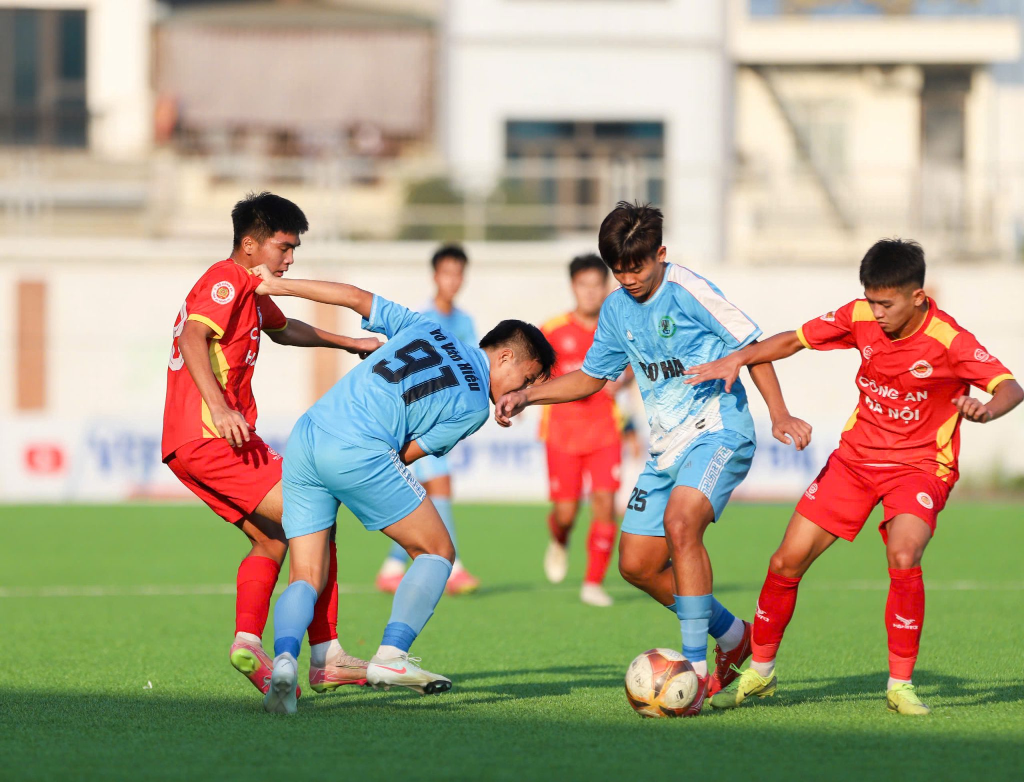 Xác định 4 đội giành quyền lên Giải hạng Nhì quốc gia 2026