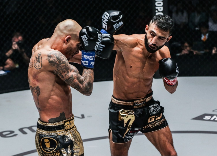 Huyền thoại kickboxing Giorgio Petrosyan giải nghệ