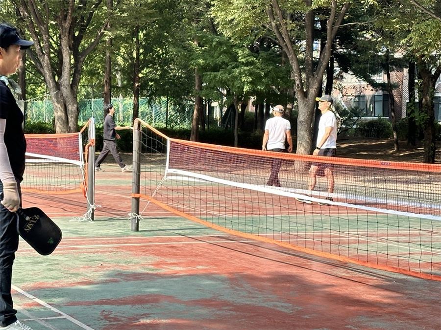 Vượt tr&ecirc;n kh&iacute;a cạnh thể thao, Pickleball trở th&agrave;nh phong c&aacute;ch sống