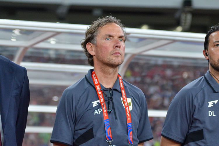 Bất ngờ tại Hà Lan: Cựu trợ lý Indonesia sắp dẫn dắt Ajax