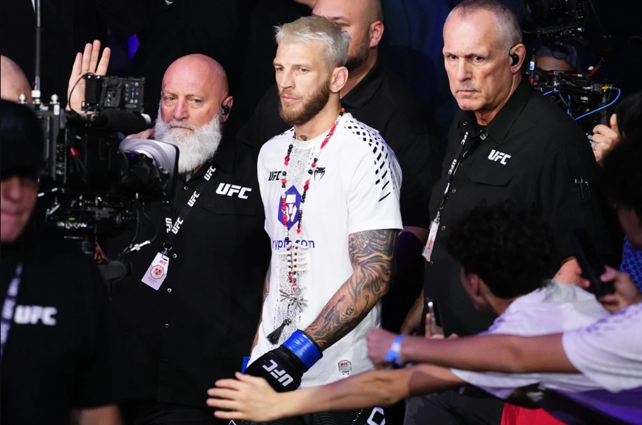 Dan Hooker thoải mái sau thất bại ở UFC Qatar, gọi tên Renato Moicano