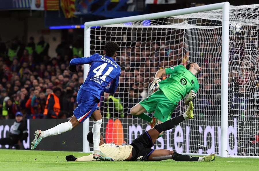 Estevao đạt thành tích lịch sử ở Champions League tiếp sau Mbappe và Haaland