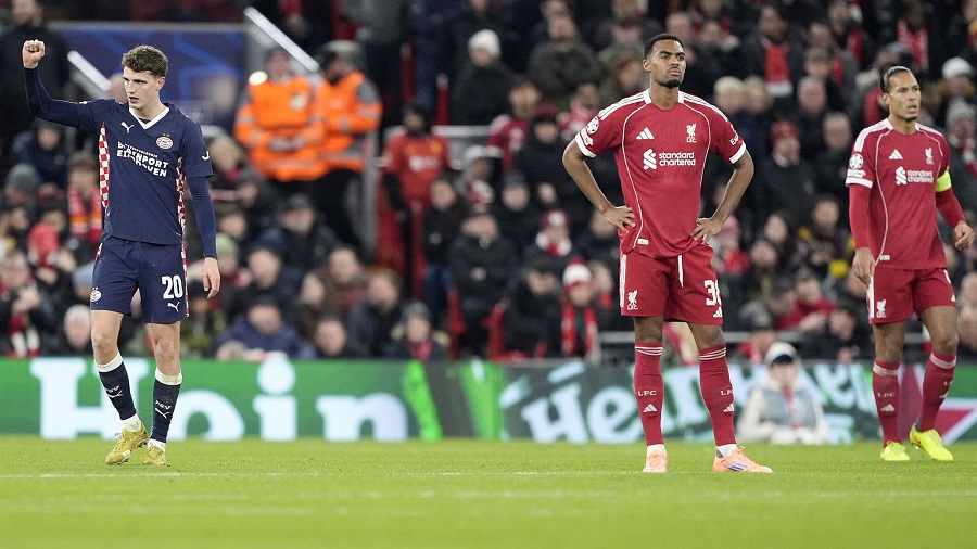 Liverpool lại thảm bại trên sân nhà, lặp lại kết cục tồi tệ sau hơn 70 năm