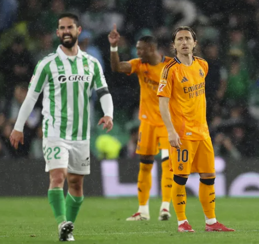 Nhận định, soi kèo Real Betis vs Utrecht: Điểm tựa sân nhà