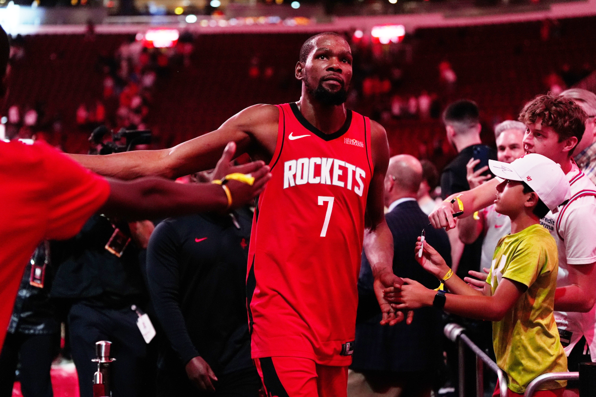 Kevin Durant: "NBA 2K là cuộc sống", tiết lộ cách game giúp kết nối với đồng đội trẻ