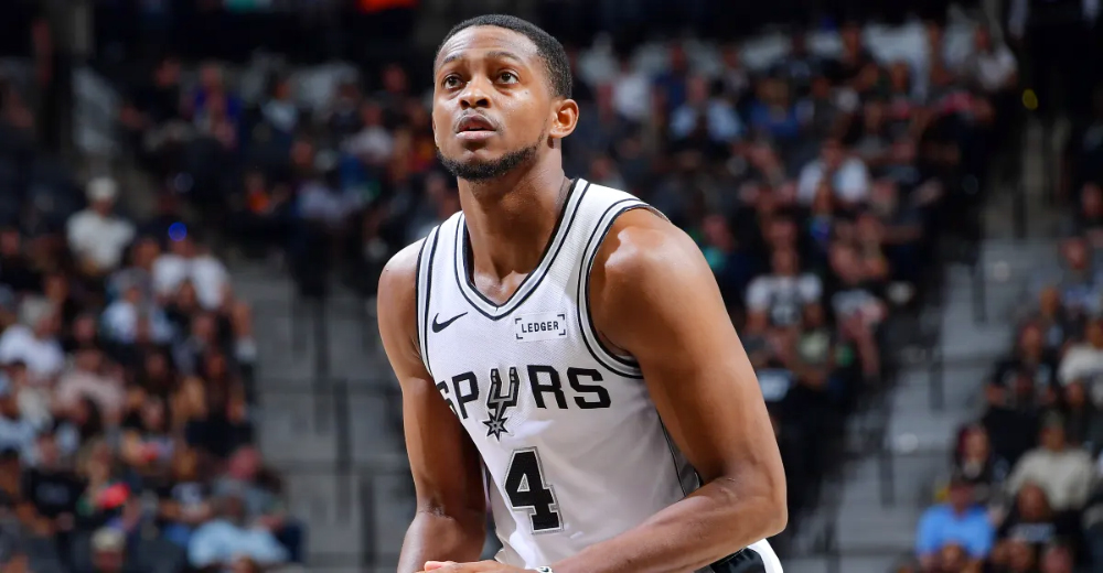 Không "Wemby", không vấn đề: De’Aaron Fox gồng gánh Spurs sau bản hợp đồng 229 triệu đô