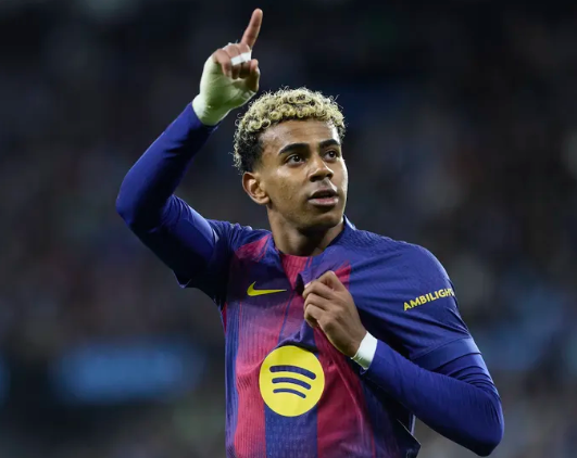Nhận định, soi kèo Barcelona vs Alaves: Cơ hội chiếm ngôi đầu bảng