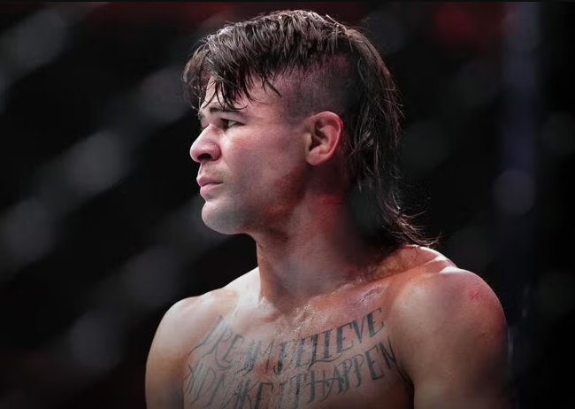 Diego Lopes phản hồi chỉ trích vụ tranh đai ở UFC 325: “Đừng than vãn”
