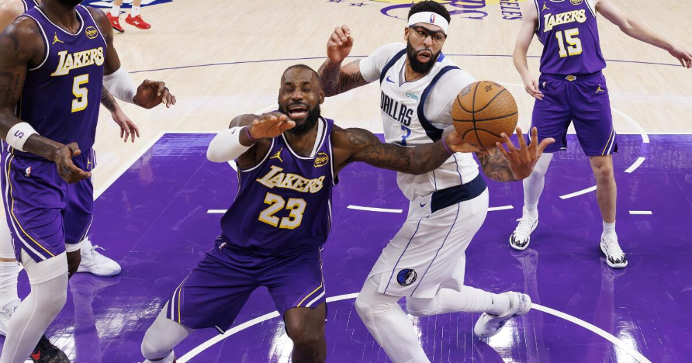 Bài học từ LeBron James và Steve Nash: Gạt bỏ cái tôi, tận dụng G-League để trở lại mạnh mẽ hơn