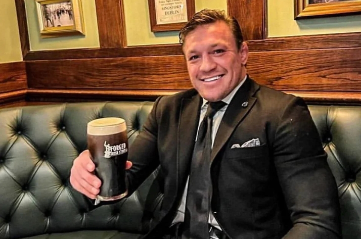 Công ty bia của Conor McGregor lỗ gần 9 triệu USD