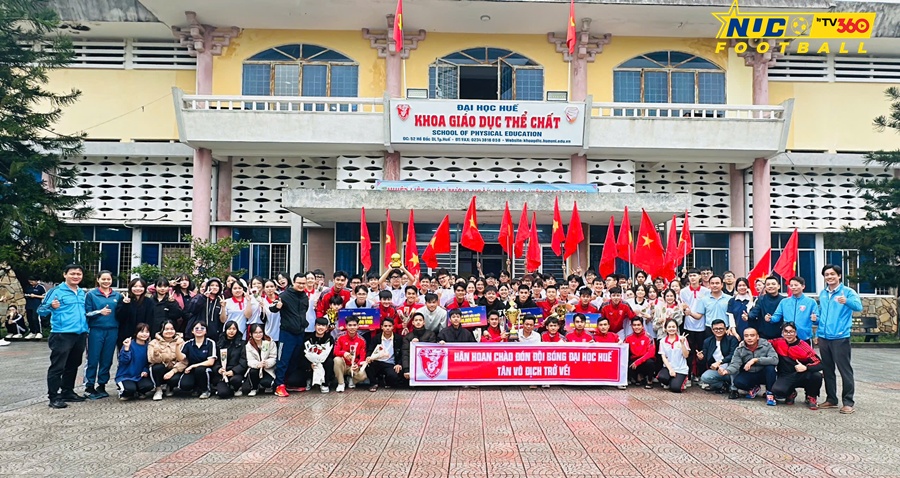 Ngập tràn hạnh phúc chào đón tân vương Đại học Huế trở về nhà Ngập tràn hạnh phúc chào đón tân vương Đại học Huế trở về nhà