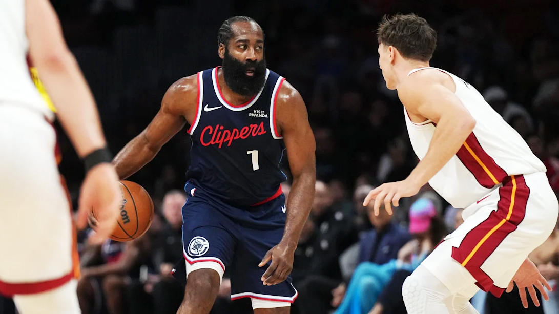 Clippers khủng hoảng trầm trọng: Kawhi Leonard ghi 36 điểm vẫn không cứu nổi LAC