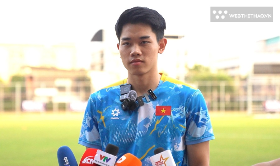 Câu nói “ghi điểm” của Đình Bắc khiến HLV Mano Polking gật đầu cho lên U22 Việt Nam sớm Câu nói “ghi điểm” của Đình Bắc khiến HLV Mano Polking gật đầu cho lên U22 Việt Nam sớm