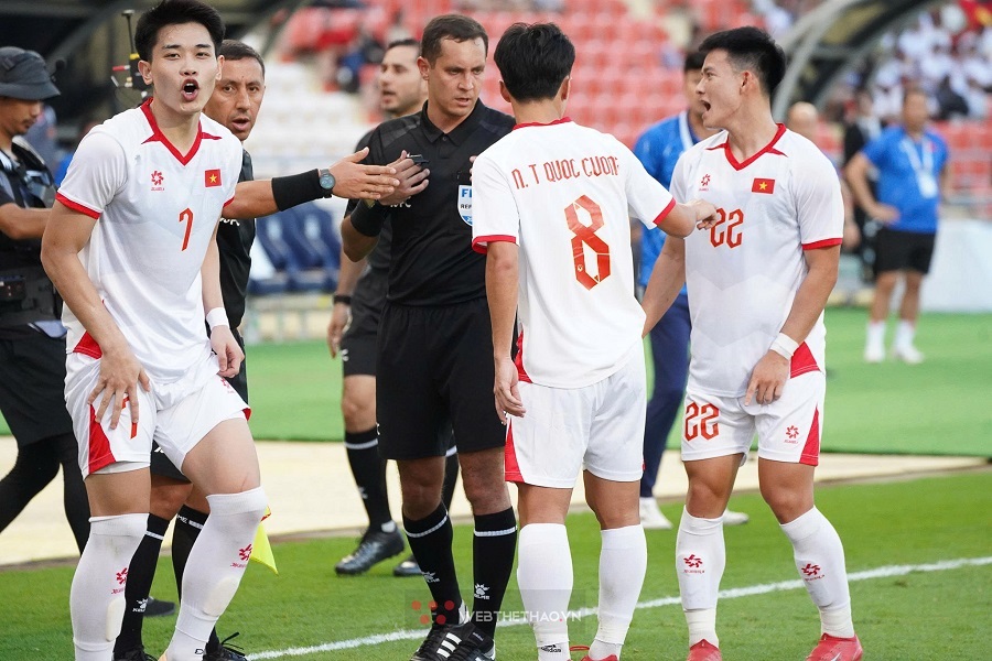U22 Việt Nam ghi b&agrave;n thắng tranh c&atilde;i trước U22 L&agrave;o ở trận mở m&agrave;n SEA Games 2025