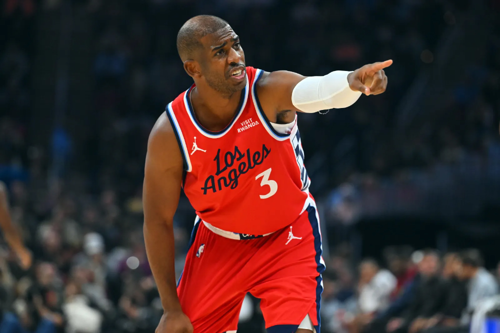 Sốc: LA Clippers sa thải Chris Paul ngay giữa đêm, chấm dứt màn tái hợp ngắn ngủi