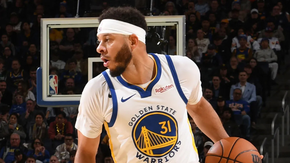Warriors thua ngược đáng tiếc trước OKC Thunder: Seth Curry ra mắt ấn tượng, Draymond Green tỏa sáng