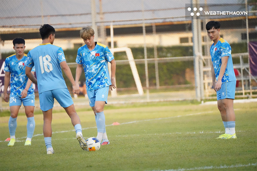 Trực tiếp, tỷ số U22 Việt Nam vs U22 L&agrave;o - B&oacute;ng đ&aacute; nam SEA Games 33 ng&agrave;y 3/12